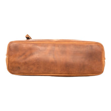 Load image into Gallery viewer, Concealed Carry Blake Scooped Leather Crossbody