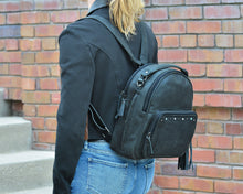 Load image into Gallery viewer, Concealed Carry Sawyer Leather Backpack by Lady Conceal