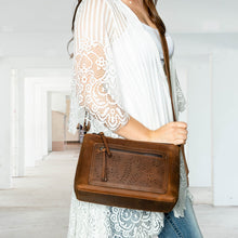 Load image into Gallery viewer, Concealed Carry Brynlee Distressed Leather Crossbody
